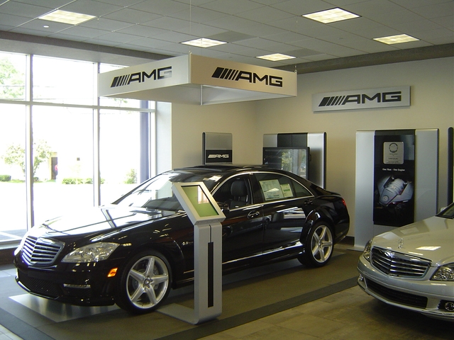 New AMG Performance Center
